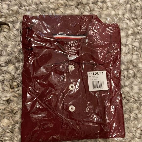 Boys burgundy shirt sleeve polo Shirt Small NWT - Picture 2 of 4